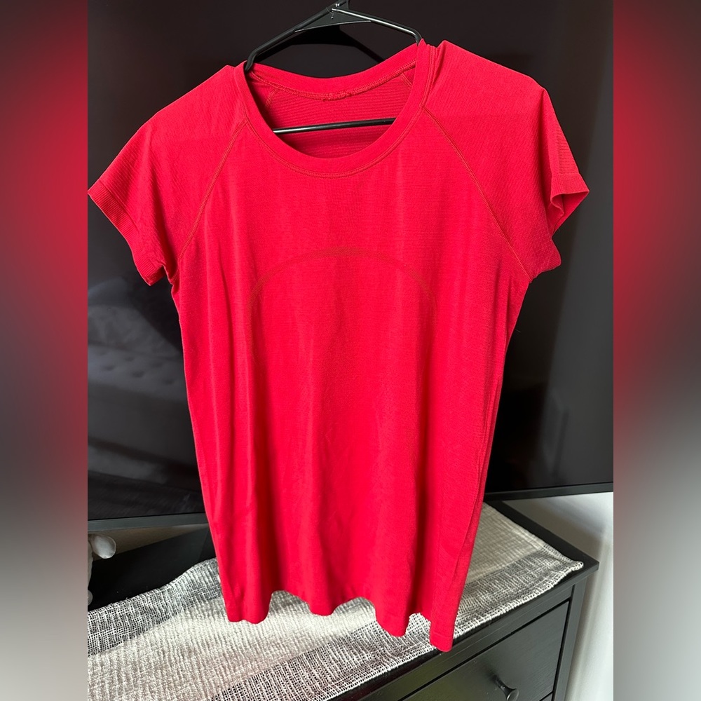 LULULEMON SHIRT